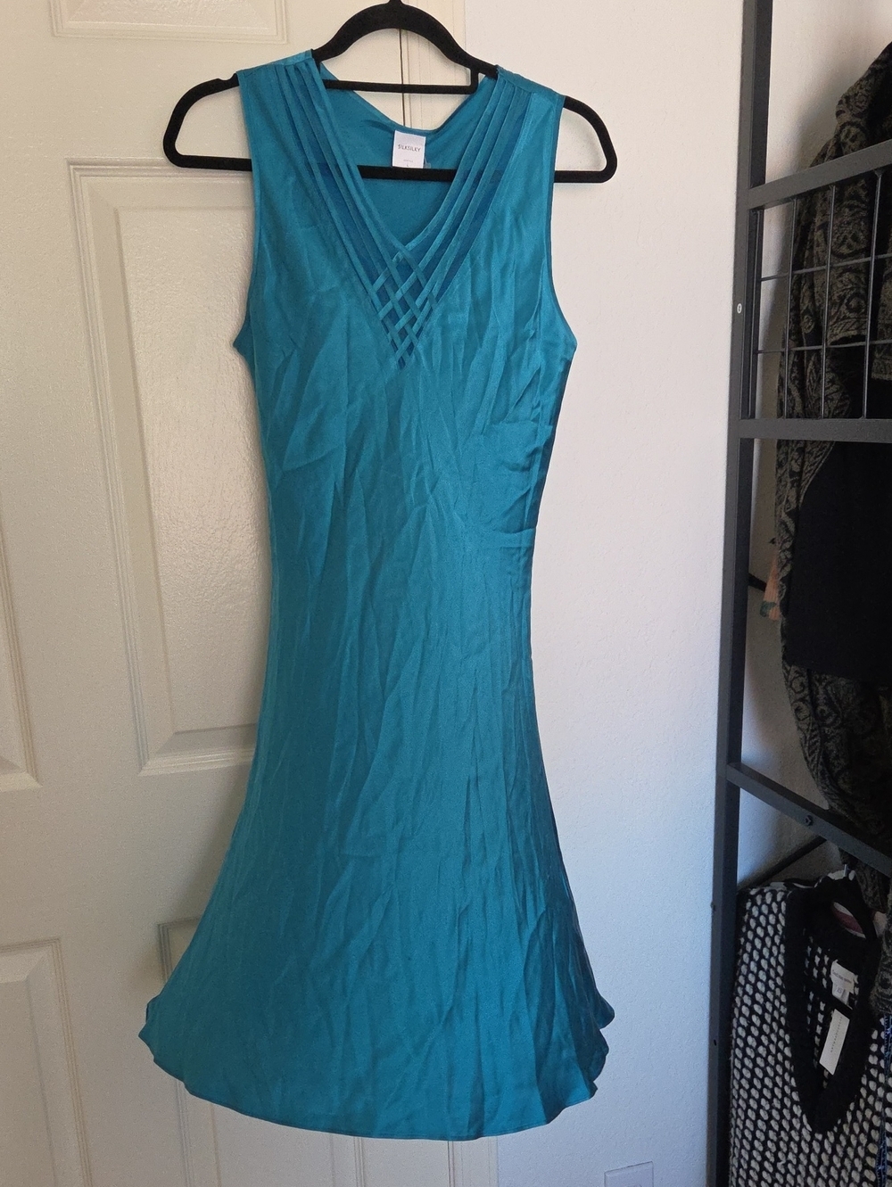 SilkSilky 100% Silk Teal V-Neck Crisscross Slip Night Dress Large